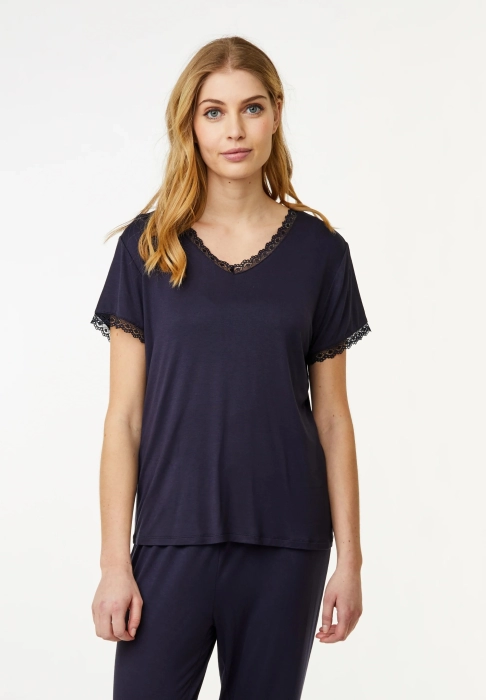 CCDK  CCDK  jordan t-shirt