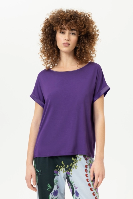 Mey Mey mystic garden tshirt