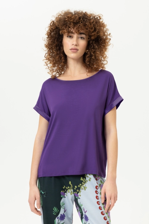 Mey Mey mystic garden tshirt