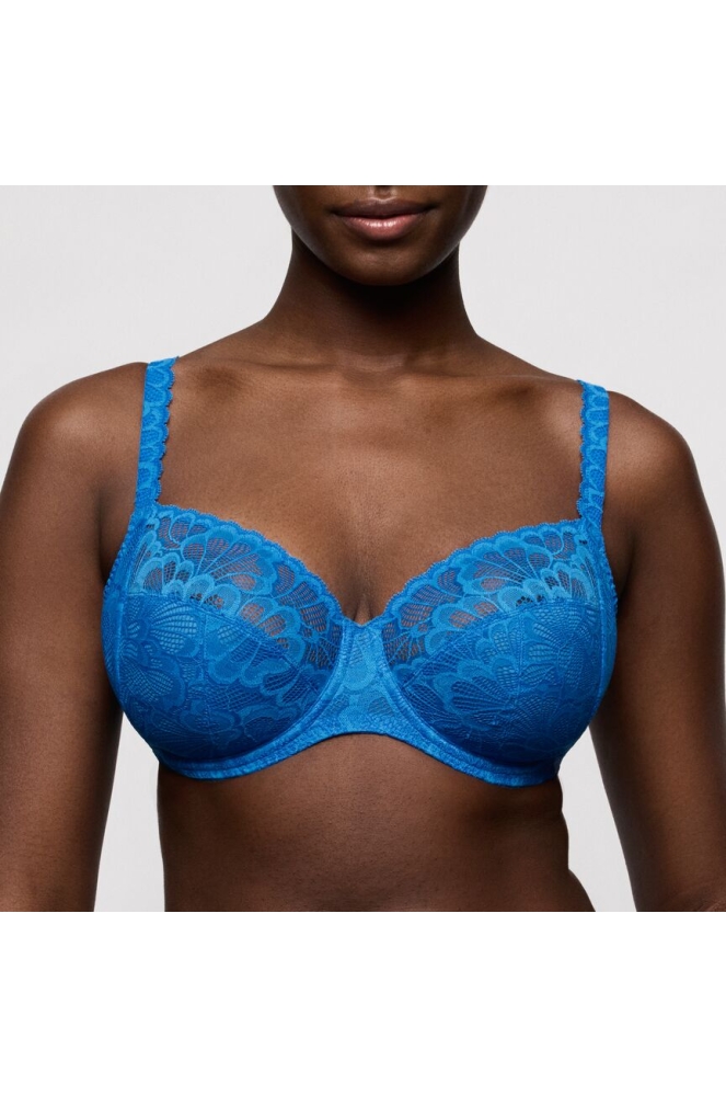 Twist by Prima Donna