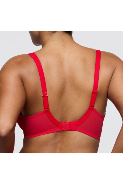 Twist by Prima Donna