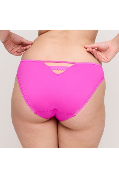 Twist by Prima Donna