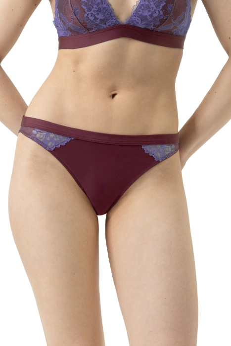 Mey Mey poetry dream brasil