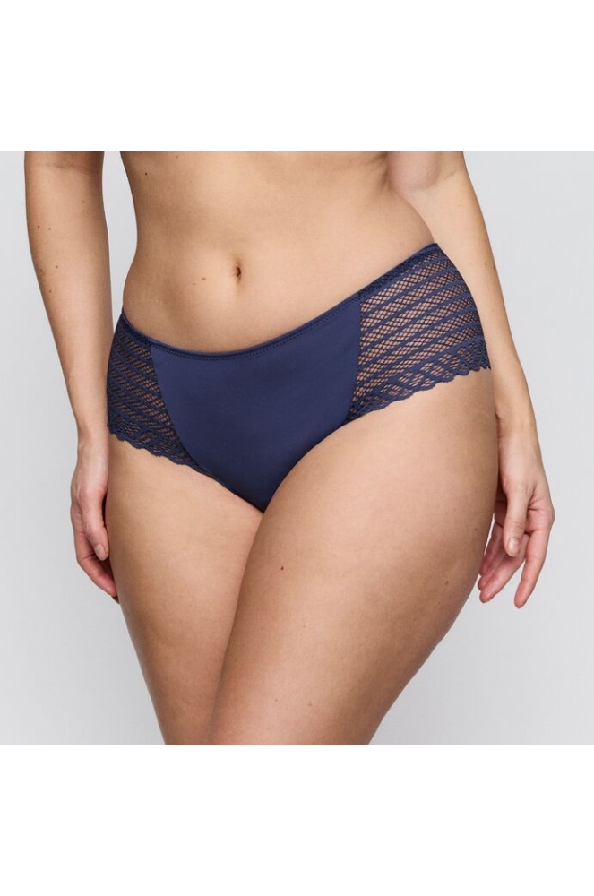 Twist by Prima Donna