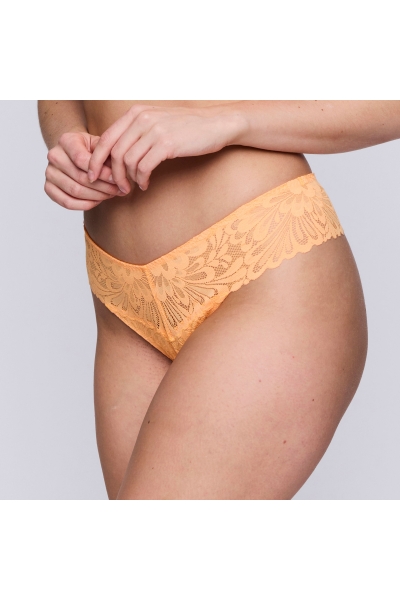 Twist by Prima Donna