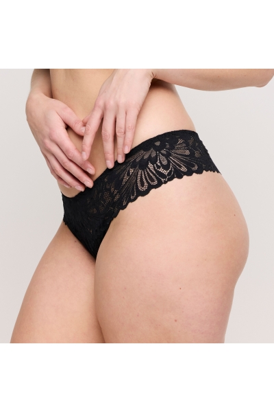 Twist by Prima Donna