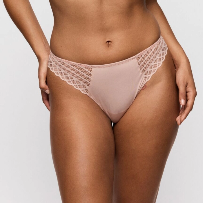 Twist by Prima Donna Twist by Prima Donna twist side string