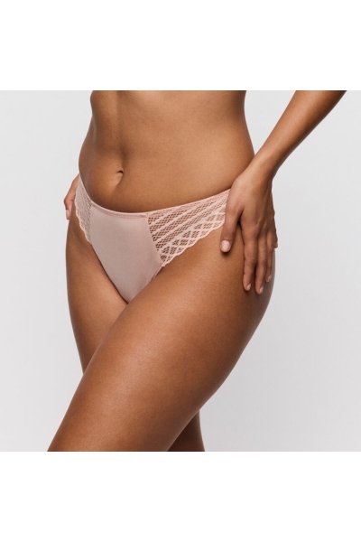 Twist by Prima Donna