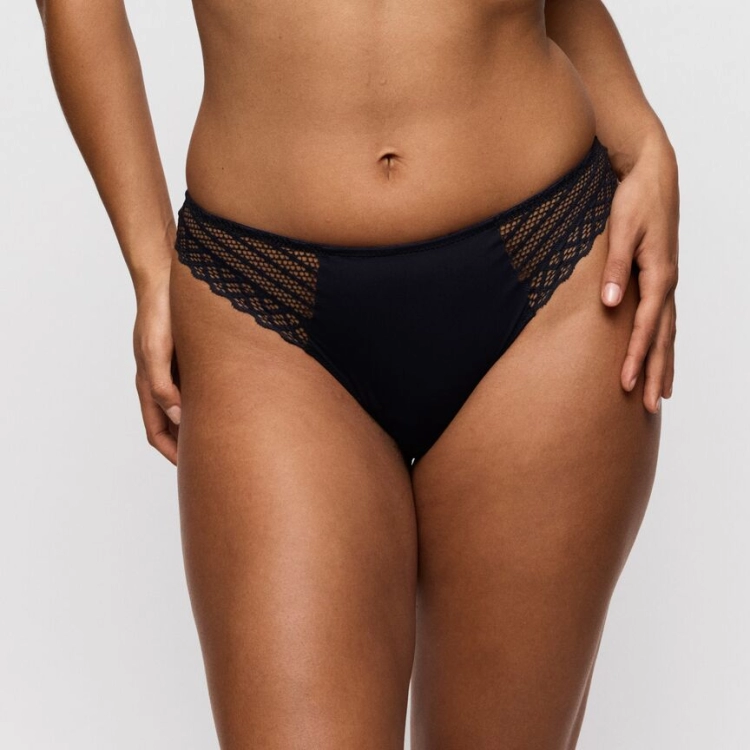 Twist by Prima Donna Twist by Prima Donna twist side string