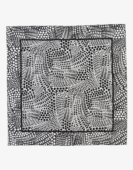 Nuria Ferrer Nuria Ferrer dots pareo