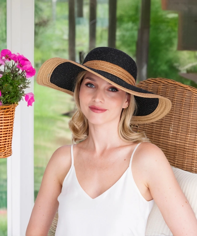 Pia Rossini Pia Rossini victoria hoed